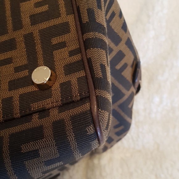 Fendi Handbag - Picture 14 of 16